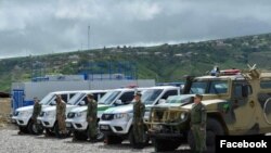 Armenian - Russian border guards stationed in Syunik province are inspected by Russian Ambassador Sergei Kopyrkin, May 24, 2022.