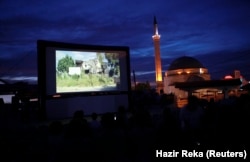 Prizreni është nikoqir i festivalit Dokufest, që çdo vit ka tërhequr mijëra vizitorë nga Kosova dhe nga bota.