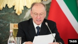 Секретарь Совбеза Николай Патрушев в резиденции главы Чечни Рамзана Кадырова, март 2023 года