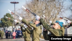 Moldova - Tiraspol, copii de la colegiul militar Suvorov .