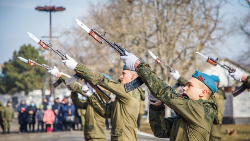 Armata rusă caută recruți la Tiraspol