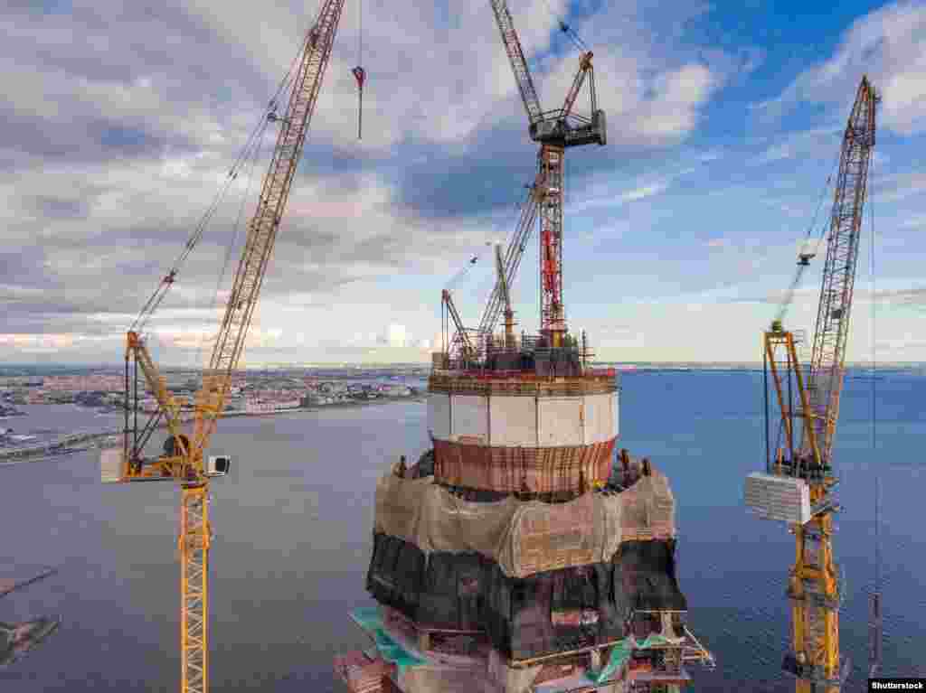 Gazprom je odbio da otkrije konačnu cijenu projekta, ali se troškovi izgradnje procjenjuju na između 1,2 do 3 milijarde američkih dolara.&nbsp;