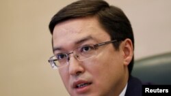 Раиси Бонки Миллии Қазоқистон Дониёр Акишев