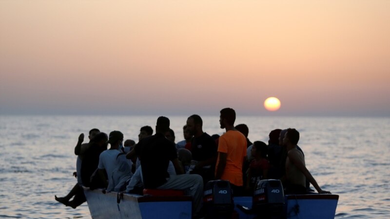 Tunis spasio više od 400 migranata na Mediteranu 