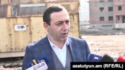 Armenia -- Abovian Mayor Vahagn Gevorgian speaks to reporters, March 5, 2020.