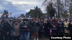 გაფიცულები ხელფასის გაზრდას ითხოვენ