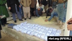 آرشیف، دستگیری قاچاقبران مواد مخدر