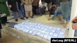 آرشیف، عکس جنبه تزئینی دارد.