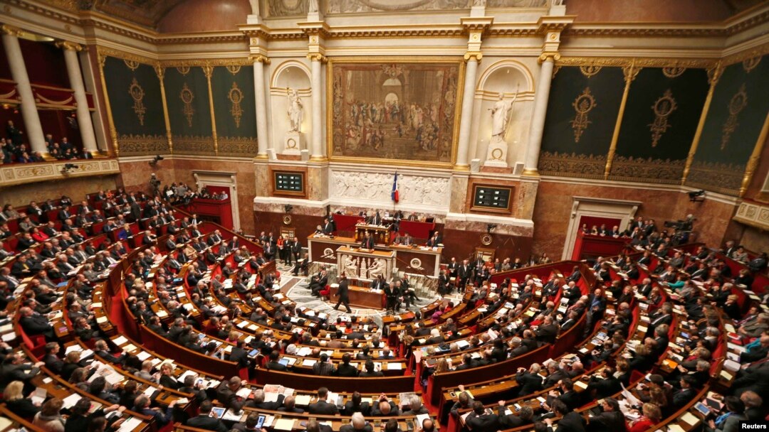 Parlament Francuske, Pariz