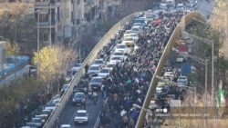 Diňle: Tramp eýranly protestçilere goldaw bildirýär, ölenleriň we tussag edilenleriň sany artýar