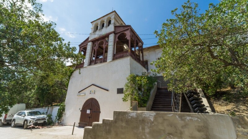 «Господский дом» с винным подвалом: музей Льва Голицына в Новом Свете (фотогалерея)