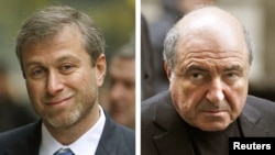 Roman Abramovich (sol) və Boris Berezovsky