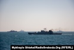 Бойові кораблі під час навчань «Сі Бриз-2021» у Чорному морі