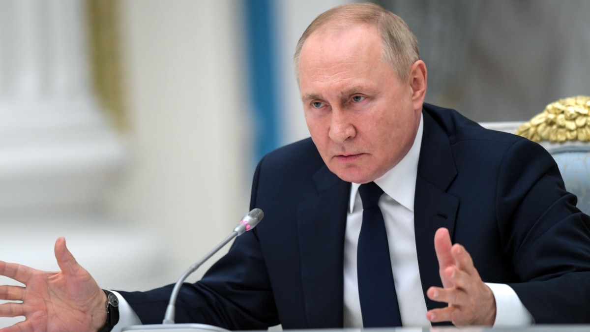 Investigative Report Says Putin Made Decision To Invade Ukraine In ...