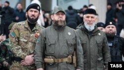 Магомед Даудов, Рамзан Кадыров и Вахит Усмаев (слева направо)