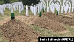 Žrtve srebreničkog genocida u Potočarima, 11. jul 2020. 