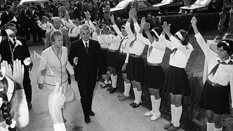 Ceaușescu, trendsetter. Cum a ajuns dictatorul comunist să adune sute de mii de vizualizări pe TikTok