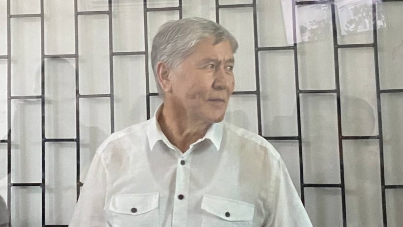 Первомайский райсуд разрешил Атамбаеву выехать за пределы Кыргызстана