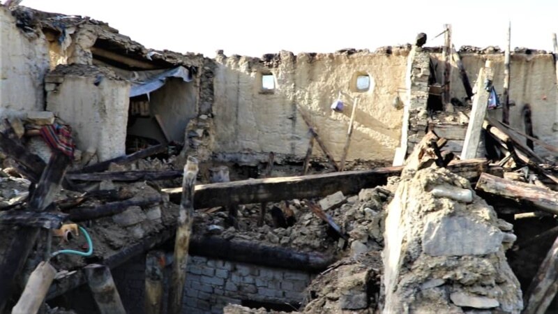 افغاني سرې مياشتې ټولنه: زلزله ځپلو سيمو کې ويجاړ کورونه دې ورغول شي