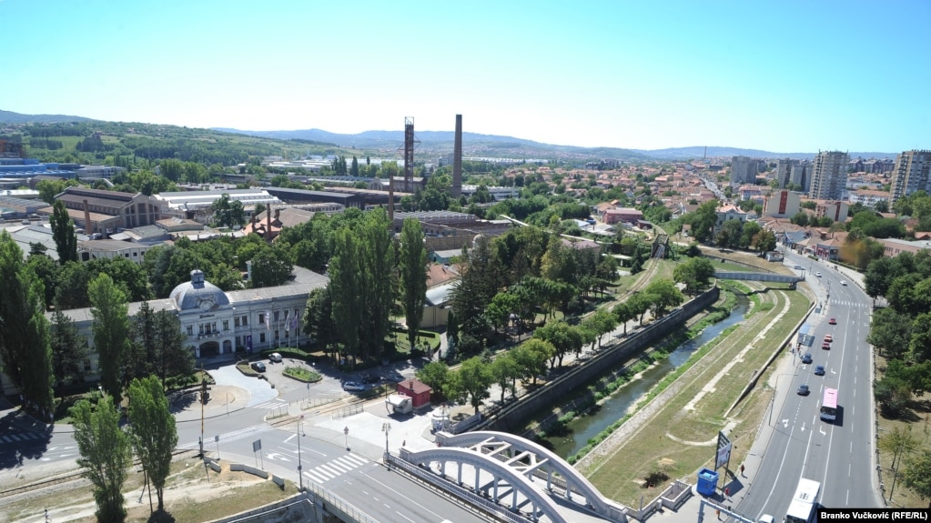 Centar Kragujevca, centralna Srbija, fotografisano 2006.