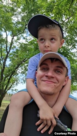 Дзьмітры з сынам