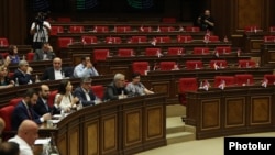 Armenian - Pro-government deputies attend a session of parliament boycotted by their opposition colleagues, Yerevan, July 1, 2022.