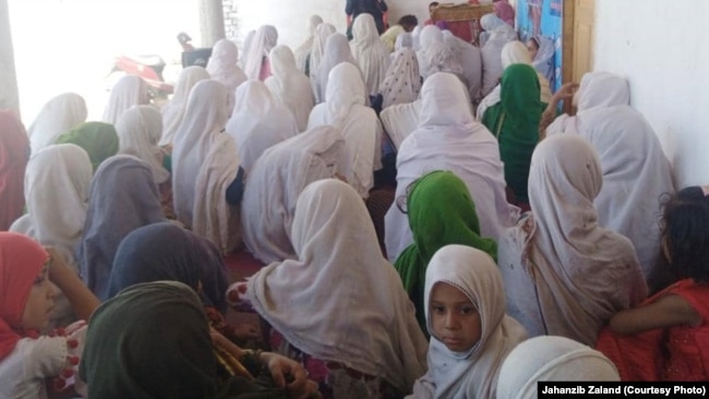 جهان زیب می‌‌گوید، می‌خواهد به گونۀ افتخاری برای کودکان بیشتری امکانات را فراهم سازد