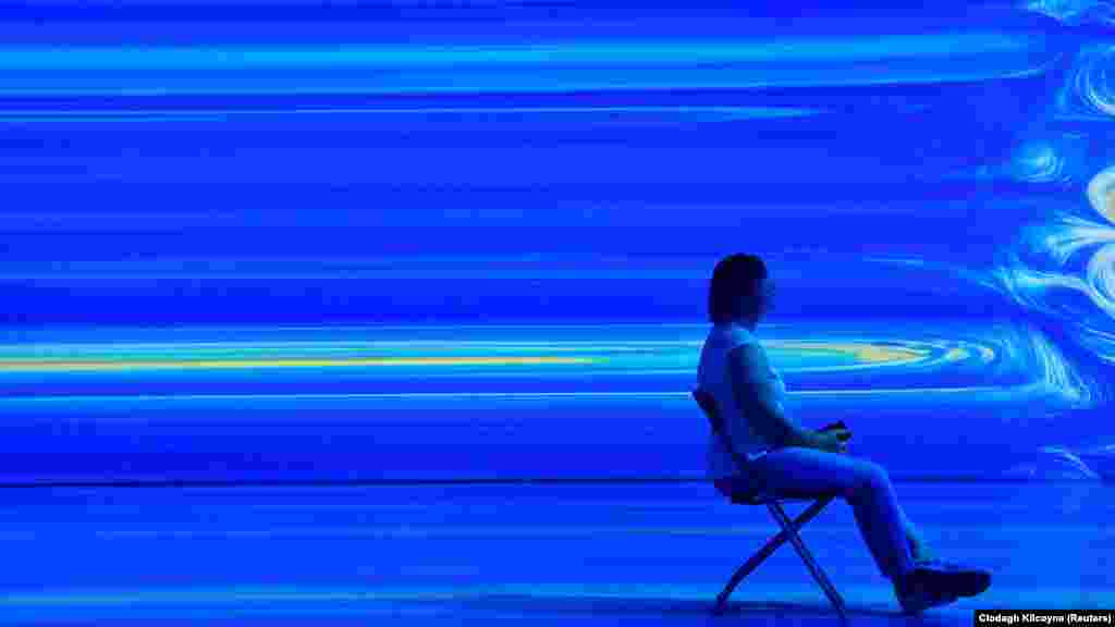 Prizor sa Van Goghove projekcije "Imerzivno putovanje", u Dablinu, Irska, 23. juni 2022.