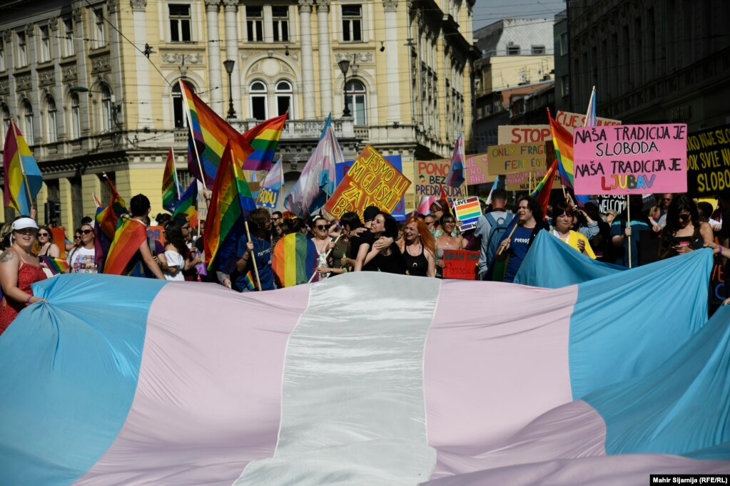 Ovim skupom žele pokazati da su tu, među nama i da žele biti ravnopravni članovi društva.