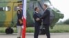 Ֆրանսիայի և Ռումինիայի նախագահներ Էմանյուել Մակրոնը և Կլաուս Յոհաննեսը ՆԱՏՕ-ի ռազմակայանում, Կոգալնիչեանու, Ռումմինիա, 14 հունիսի, 2022թ.