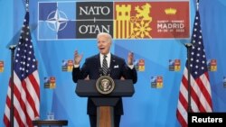 Președintele Statelor Unite, Joe Biden, a anunțat joi că Washingtonul va trimite ajutor suplimentar în valoare de 800 de milioane de dolari Ucrainei. 