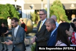 ევროკავშირის ელჩი კარლ ჰარცელი რიყეზე გამართულ აქციაზე