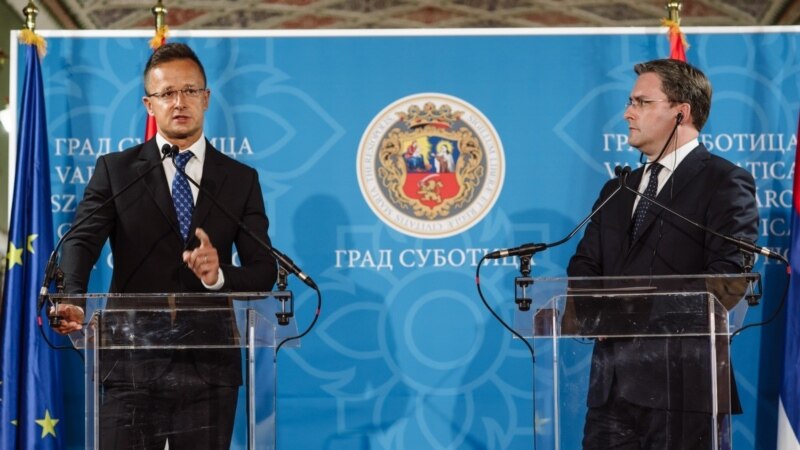 Šefovi diplomatije Srbije i Mađarske potpisali sporazum o graničnoj kontroli