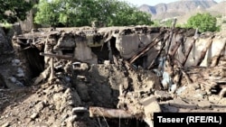 آرشیف - یک خانۀ که در اثر زلزله در ولایت پکتیکا تخریب شده است.
25.06.2022 