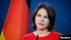 German Foreign Minister Annalena Baerbock said upon arriving in the Ukrainian capital by train on September 10 that Germany would "continue to stand by Ukraine as long as it takes."