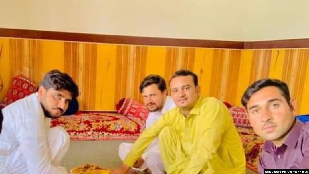The latest victims, all in their mid- or late 20s, were members of the Youth of Waziristan organization, which campaigns for human rights, peace, and stability in the North Waziristan tribal district.