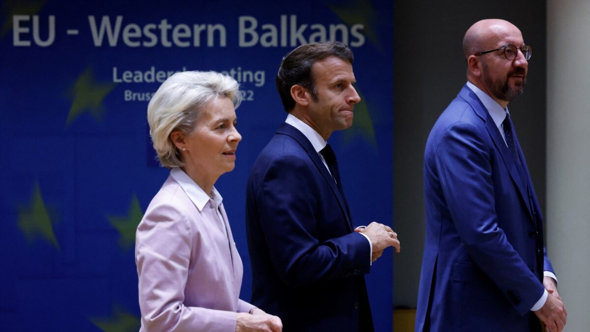 «Це вирішальний момент для ЄС» – Шарль Мішель про саміт лідерів Євросоюзу