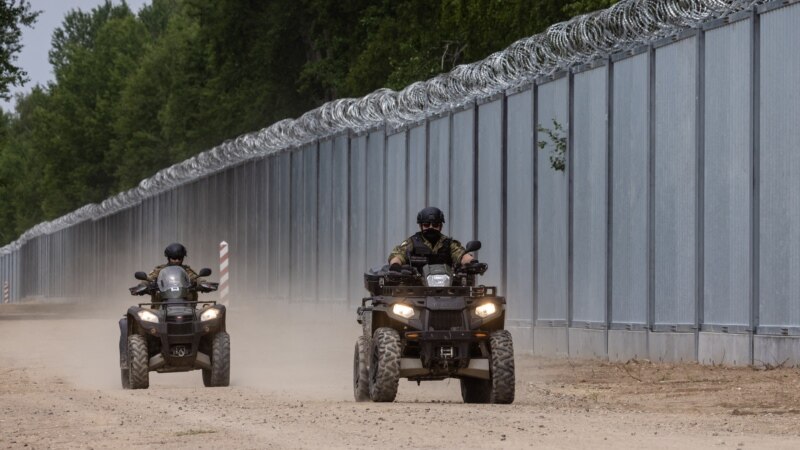 Poljska šalje dodatnih 10.000 vojnika na granicu sa Belorusijom