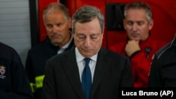 Este de așteptat ca Mario Draghi să meargă în parlament miercurea viitoare - și cu sprijin suficient ar putea rămâne în funcție.