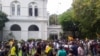 Протестующие захватили резиденцию президента Шри-Ланки