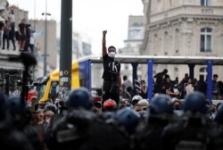 Акція протесту в Парижі, Франція, 13 червня 2020 року