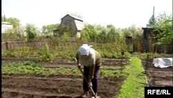 Жители деревни чужаков не любят