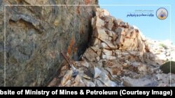 تصویر آرشیف: معدن سنگ های قیمتی 
