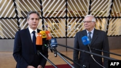 U.S. Secretary of State Antony Blinken (left) and EU foreign policy chief Josep Borrell (file photo)