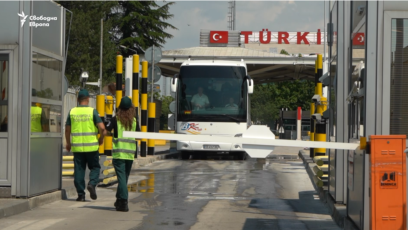 Дезинфекцията на автомобили влизащи в България от Турция която стана