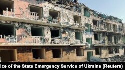 Зруйнована ракетним ударом будівля бази відпочинку в Сергіївці Білгород-Дністровського району Одещини, 1 липня 2022 року