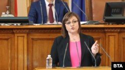 лидерката на Бугарската социјалистичка партија Корнелија Нинова