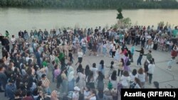 Чарадан күренеш