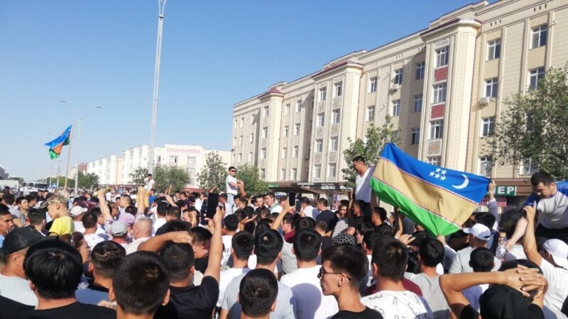 Протесты в Узбекистане: Президент признал наличие жертв в Каракалпакстане, но не назвал цифр