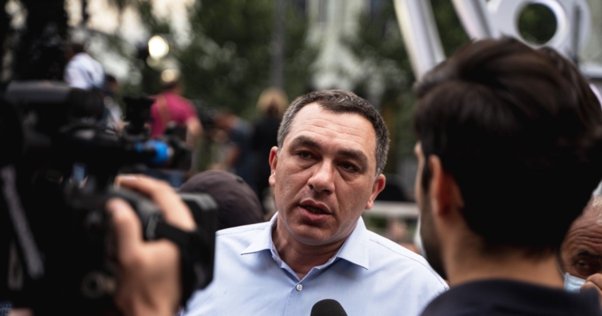 ბოკერიას განცხადებით, ჩერგოლეიშვილის მსგავსად "ბოდიშის მოხდა მასაც უწევს" და "ნაციონალურ მოძრაობასაც" უპასუხა